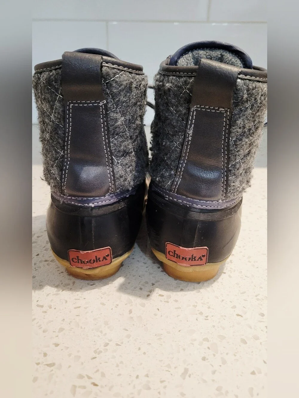 Chooka Women's Gray Quilted Duck Boots with Tan Soles | Size 7